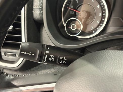 Used 2021 RAM 1500 Laramie image 16