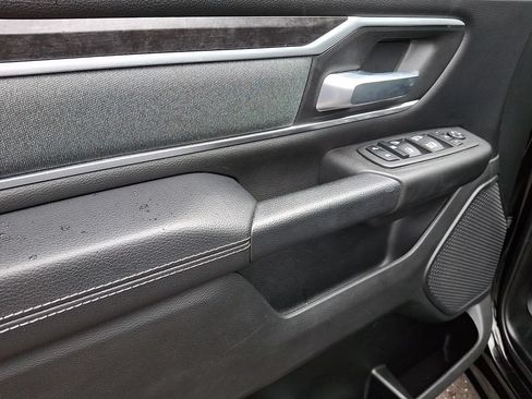 Used 2022 RAM 1500 Big Horn AWD/4WD image 13