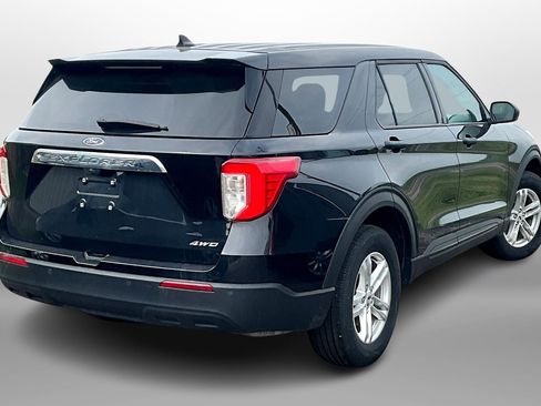 Used 2023 Ford Explorer 4WD image 11
