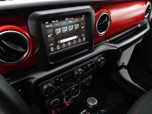 Used 2019 Jeep Wrangler Unlimited Rubicon image 21