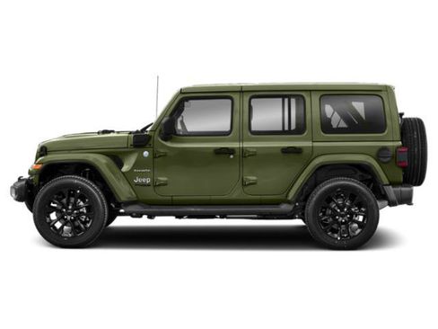 Used 2021 Jeep Wrangler Unlimited Sahara AWD/4WD image 3