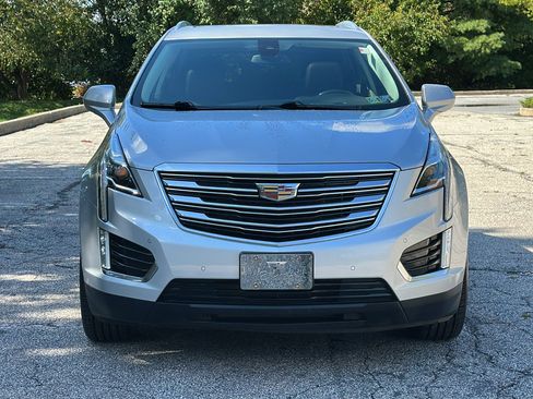 Used 2018 Cadillac XT5 Premium Luxury image 3
