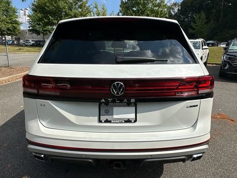 New 2026 Volkswagen Atlas Peak Edition AWD/4WD image 6