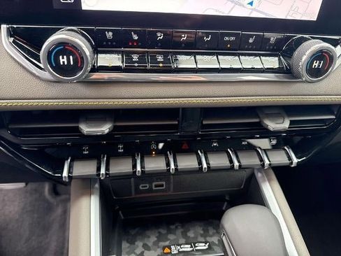 New 2026 Chevrolet Colorado ZR2 image 11