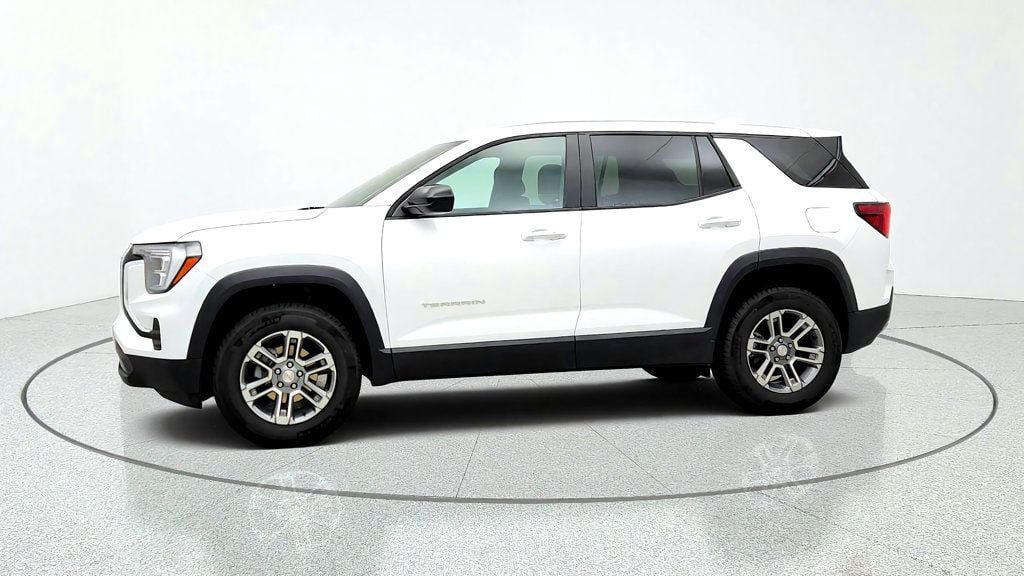 Used 2026 GMC Terrain Elevation FWD image 8
