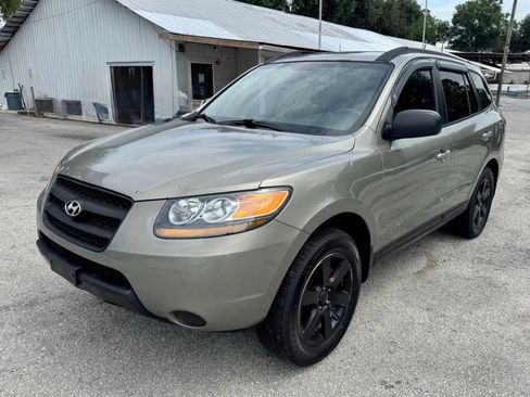 Used 2009 Hyundai Santa Fe GLS FWD image 9