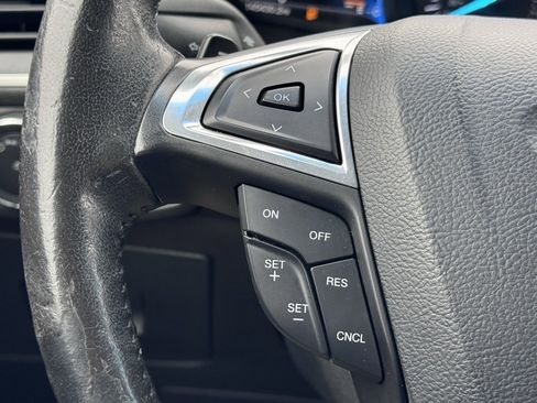 Used 2015 Ford Edge SEL w/ Equipment Group 201A image 8