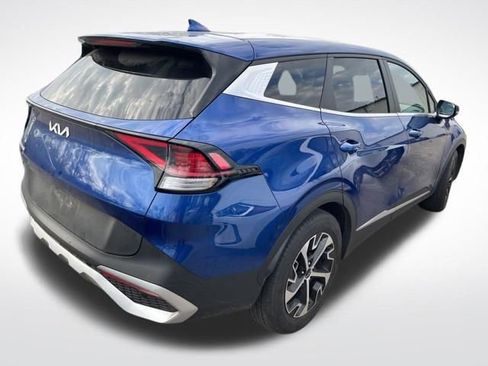 Used 2024 Kia Sportage EX image 9