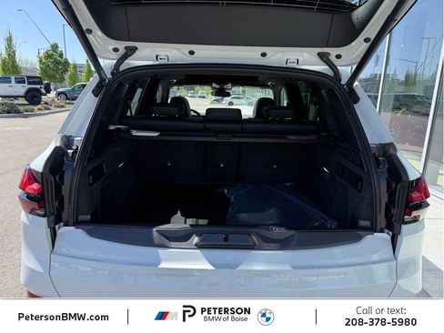 New 2026 BMW X5 xDrive50e w/ Premium Package AWD/4WD image 9