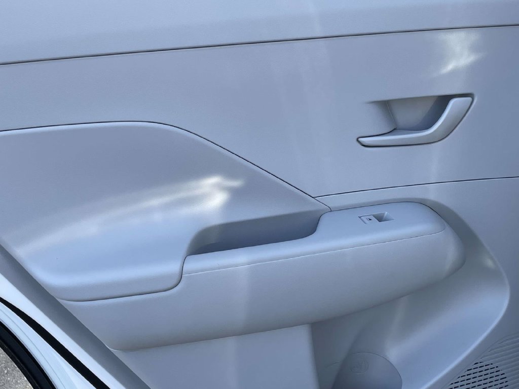 New 2026 Hyundai Kona SEL Sport FWD image 9