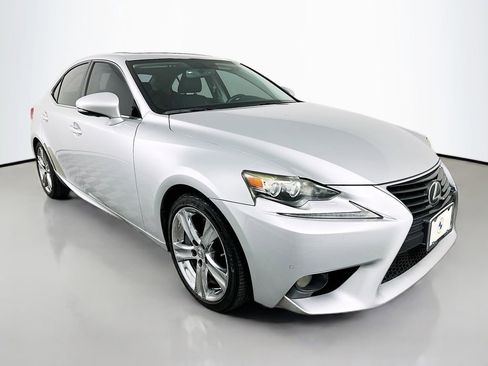 Used 2014 Lexus IS 350 w/ Navigation Package RWD image 3