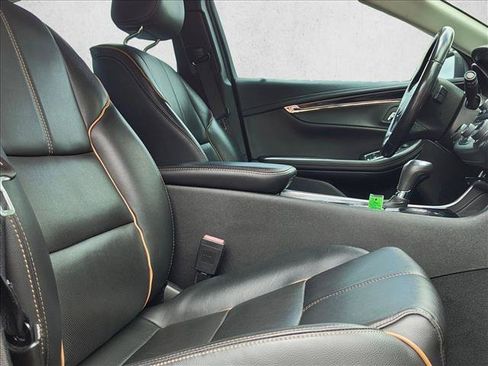 Used 2018 Chevrolet Impala Premier FWD image 21
