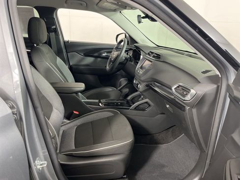 Used 2023 Chevrolet TrailBlazer LT image 6
