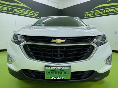 Used 2018 Chevrolet Equinox LT image 3