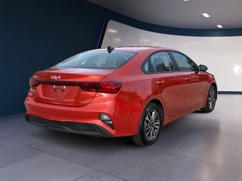 Certified 2023 Kia Forte LXS w/ LXS Technology Package image 5