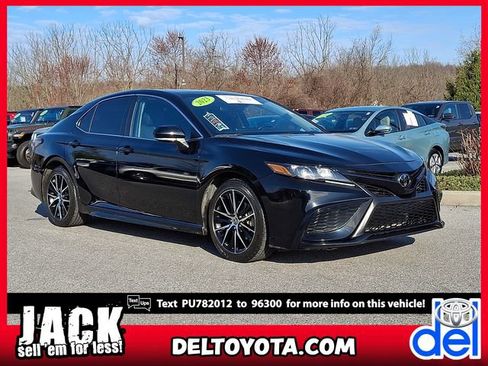Certified 2023 Toyota Camry SE w/ Cold Weather Package image 1