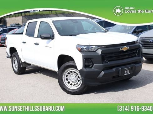 Used 2023 Chevrolet Colorado W/T w/ Advanced Trailering Package RWD image 1