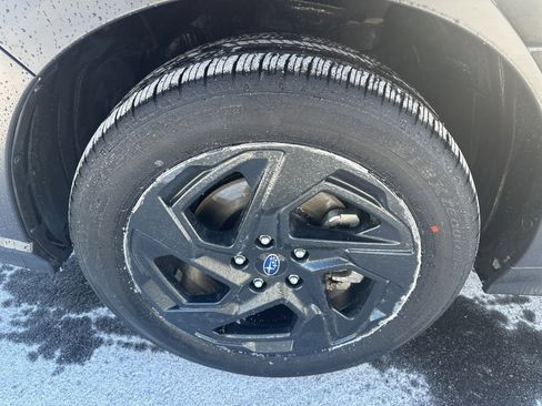 Certified 2025 Subaru Crosstrek 2.5i Sport image 33