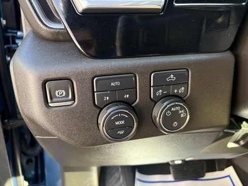 Used 2024 Chevrolet Silverado 1500 LT AWD/4WD image 22