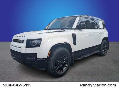 Used 2025 Land Rover Defender 110 X-Dynamic SE AWD/4WD image 1