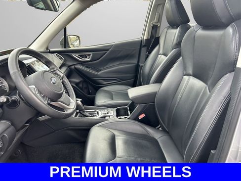Used 2021 Subaru Forester Touring w/ Popular Package #2 image 9