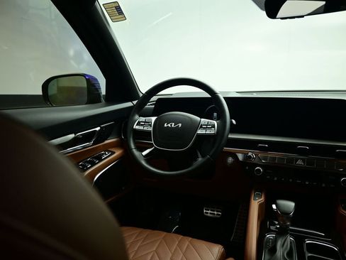 Certified 2025 Kia Telluride SX X-Line image 39