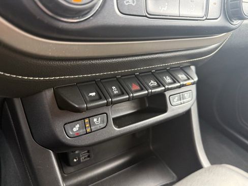 Used 2019 GMC Canyon Denali image 29