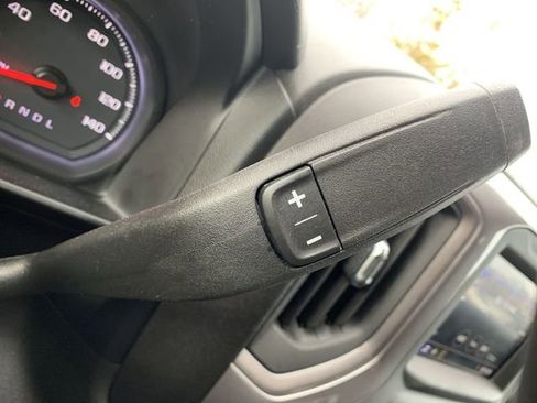 Used 2022 Chevrolet Silverado 1500 Custom image 24