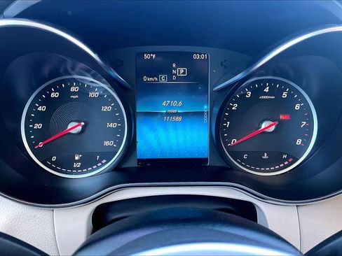 Used 2021 Mercedes-Benz GLC 300 image 26