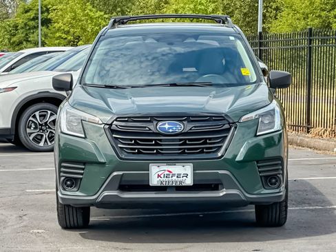 Used 2022 Subaru Forester AWD/4WD image 9