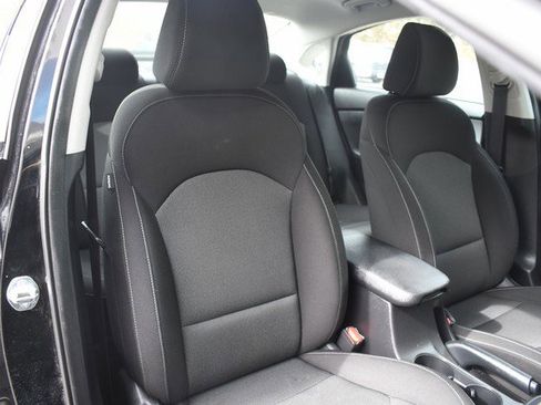 Used 2024 Kia Forte LXS image 26