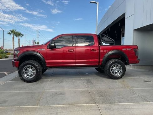 Used 2017 Ford F150 XLT w/ Equipment Group 302A Luxury AWD/4WD image 4