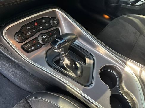 Used 2020 Dodge Challenger R/T Scat Pack w/ Shaker Package image 17
