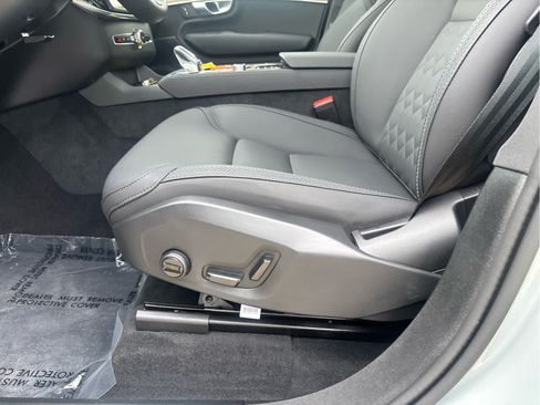 Used 2026 Volvo XC90 B6 Plus AWD/4WD image 20