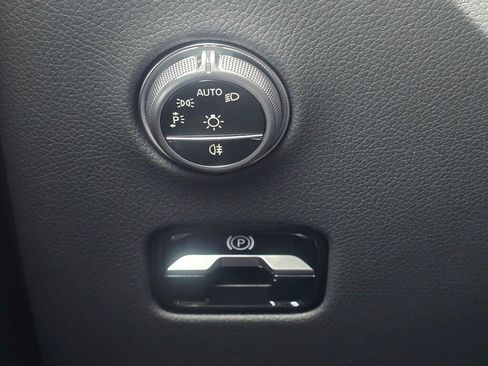 New 2026 Mercedes-Benz GLC 300 4MATIC image 37