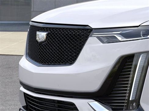 New 2025 Cadillac XT6 Premium Luxury w/ LPO, ONYX Package image 13