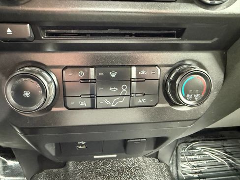 Used 2017 Ford F350 XL image 43