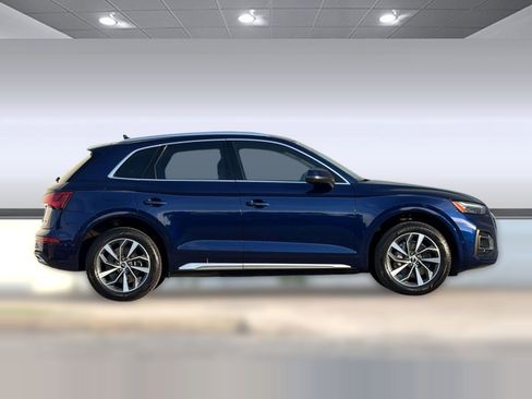 Used 2021 Audi Q5 Prestige w/ Prestige Package AWD/4WD image 8