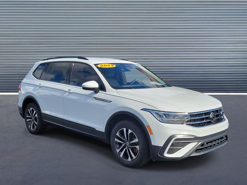 Used 2022 Volkswagen Tiguan S w/ IQ.Drive Package FWD image 2