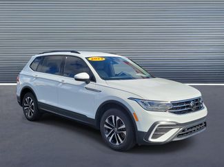 Used 2022 Volkswagen Tiguan S w/ IQ.Drive Package FWD video 2