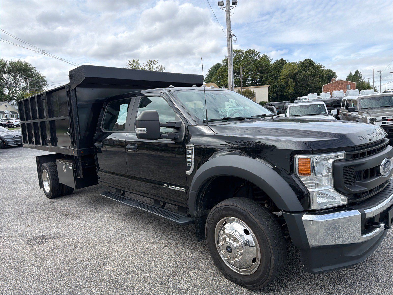 Certified 2022 Ford F550 4x4 Crew Cab Super Duty w/ Power Equipment Group image 4