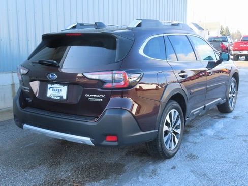 Used 2024 Subaru Outback Touring image 4
