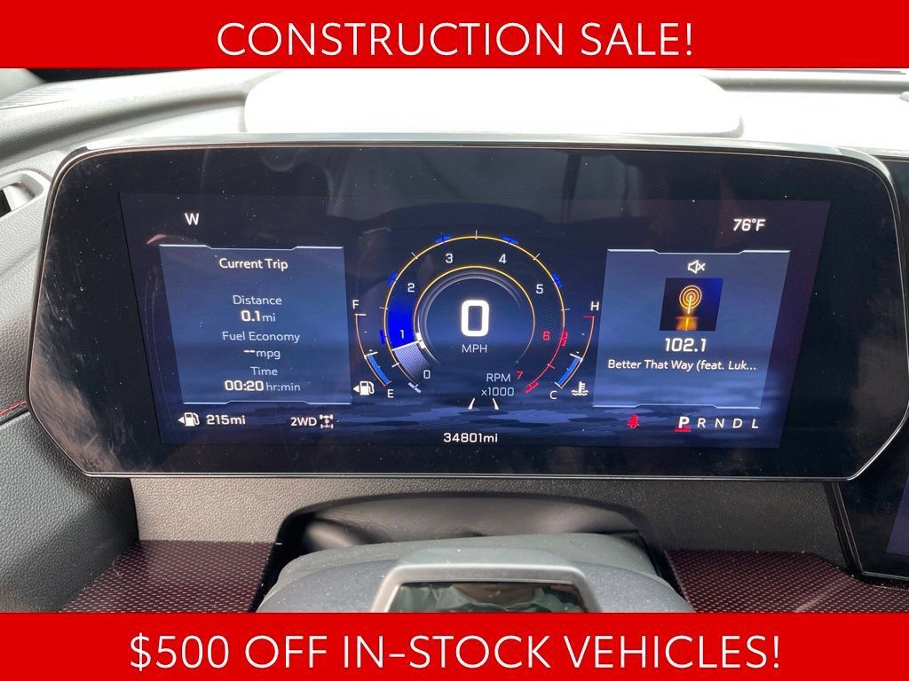 Used 2024 Chevrolet Traverse RS AWD/4WD image 32