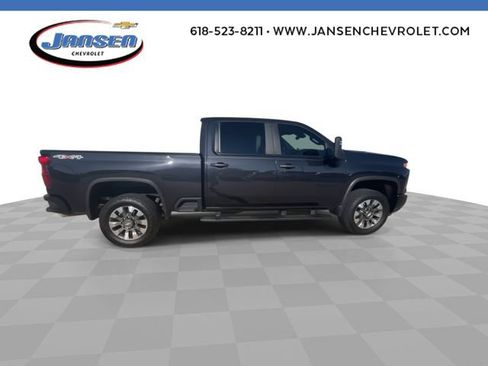 Used 2024 Chevrolet Silverado 2500 Custom w/ Custom Value Package AWD/4WD image 9