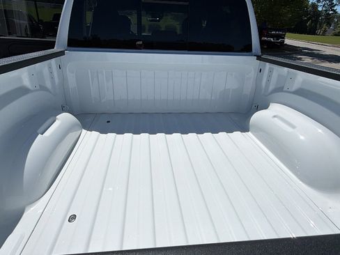 New 2026 RAM 1500 Tradesman AWD/4WD image 13