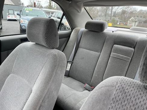 Used 2003 Toyota Camry LE image 6