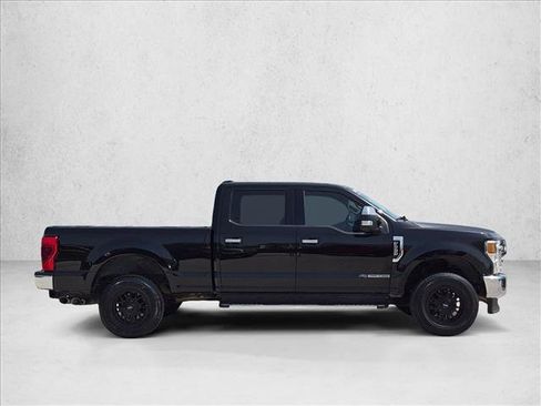 Used 2022 Ford F250 XLT w/ XLT Premium Package AWD/4WD image 4