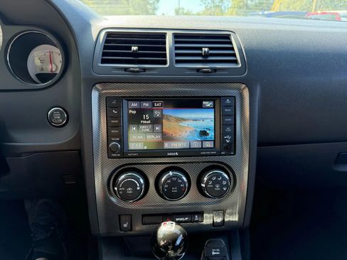 Used 2013 Dodge Challenger R/T image 24