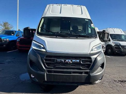 Used 2024 RAM ProMaster 3500 w/ Delivery Van Package FWD image 11