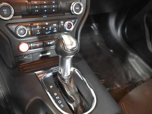 Used 2017 Ford Mustang GT RWD image 22